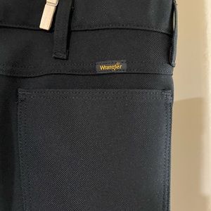 Men’s Wrangler dress slacks 42 x 32